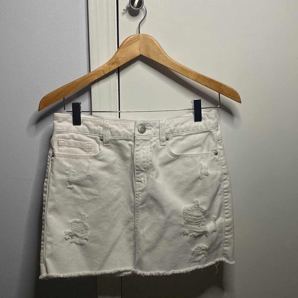 White Jean Skirt from Aeropostale Size: 4
